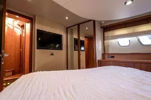 2010 Sunseeker Predator thumbnail 23