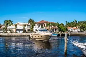 2010 Sunseeker Predator thumbnail 3
