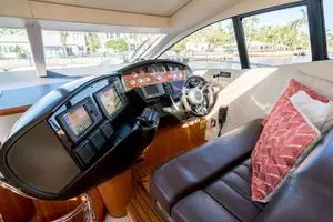 2010 Sunseeker Predator thumbnail 15