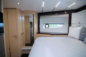 2018 Sunseeker Predator thumbnail 35