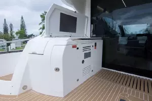 2018 Sunseeker Predator thumbnail 12