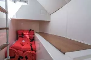 2008 Pershing thumbnail 31