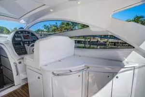 2008 Pershing thumbnail 14