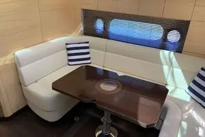 2014 Sunseeker San Remo thumbnail 6