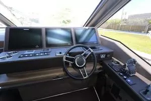2017 Prestige Motoryacht thumbnail 15