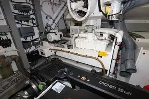 2017 Prestige Motoryacht thumbnail 33