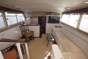 Huckins 44 - Knight Kap - Salon