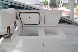 2001 Viking 50 Express thumbnail 37