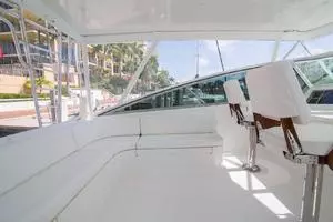 2001 Viking 50 Express thumbnail 36
