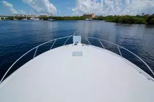 2001 Viking 50 Express thumbnail 48