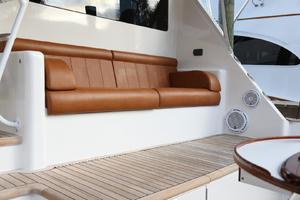Viking 68 - Mezzanine