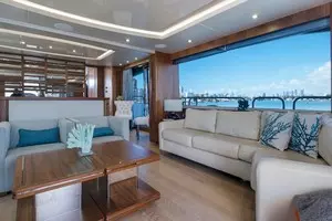 2018 Sunseeker 86 Yacht thumbnail 21