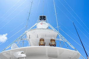 Hit n Run 68ft F amp S Yacht For Sale