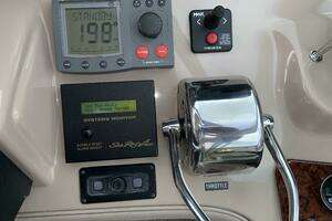 2005 Sea Ray 500 Sundancer thumbnail 36