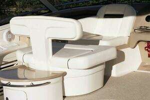 2005 Sea Ray 500 Sundancer thumbnail 66