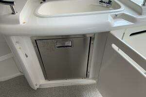2005 Sea Ray 500 Sundancer thumbnail 5