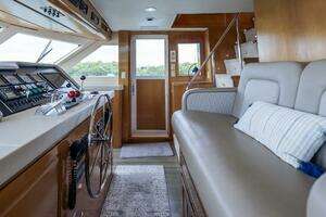 1998 Hatteras Sport Deck thumbnail 48