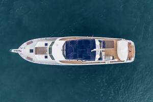 1998 Hatteras Sport Deck thumbnail 7