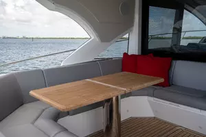 2019 Sunseeker Predator thumbnail 32