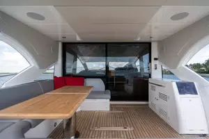 2019 Sunseeker Predator thumbnail 30
