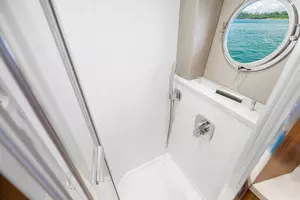 2019 Sunseeker Predator thumbnail 87