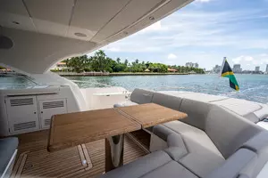 2019 Sunseeker Predator thumbnail 36