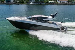 2019 Sunseeker Predator thumbnail 9