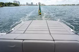 2019 Sunseeker Predator thumbnail 34