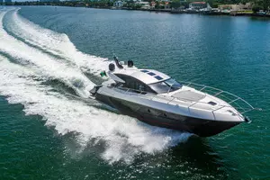 2019 Sunseeker Predator thumbnail 8