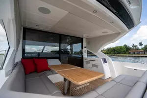 2019 Sunseeker Predator thumbnail 26
