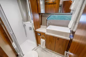 2019 Sunseeker Predator thumbnail 85