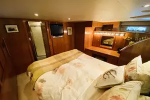 2003 Navigator 5700 Rival thumbnail 69