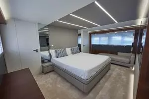 2020 Astondoa 80 Flybridge thumbnail 21