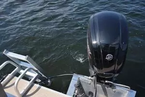 18ft Starcraft Yacht For Sale