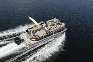 18ft Starcraft Yacht For Sale