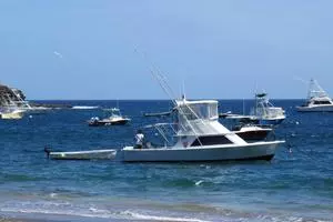 DREAM ON 2 1999 Cabo Yachts  Yacht For Sale in Papagayo 