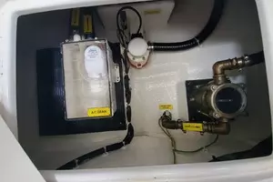 2018 Azimut Flybridge thumbnail 115
