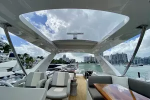 2018 Azimut Flybridge thumbnail 13