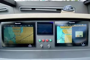 2018 Azimut Flybridge thumbnail 77