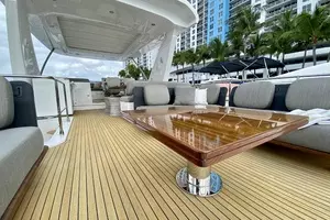 2018 Azimut Flybridge thumbnail 49