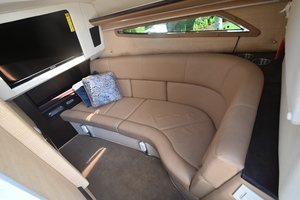 33ft Cobalt Yacht For Sale