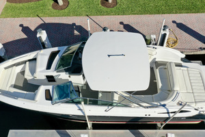 33ft Cobalt Yacht For Sale