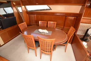 1997 Ferretti Yachts 80 thumbnail 9