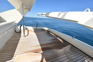 1997 Ferretti Yachts 80 thumbnail 32
