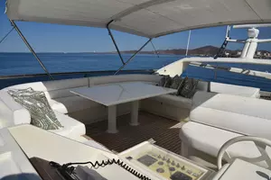 1997 Ferretti Yachts 80 thumbnail 29