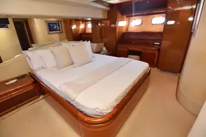 1997 Ferretti Yachts 80 thumbnail 14