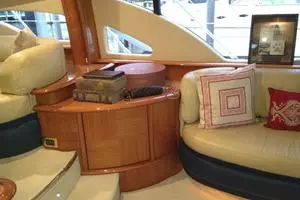 2005 Azimut 62 Evolution thumbnail 6