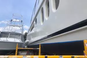 2005 Azimut 62 Evolution thumbnail 3