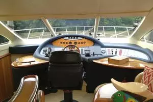 2005 Azimut 62 Evolution thumbnail 12