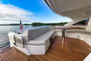 2017 Sunseeker Predator thumbnail 24